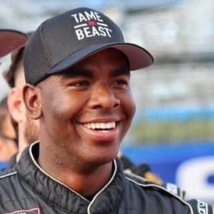 Meet your Posher, Derrell